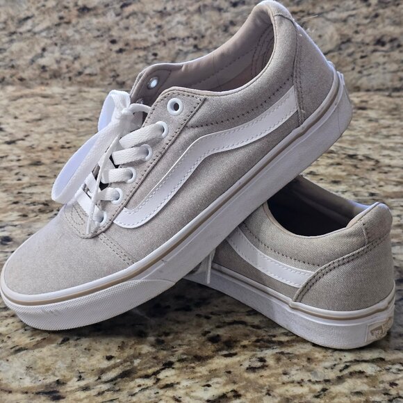 Vans Ward Canvas Sneaker Womens Size 7 - Picture 1 of 6